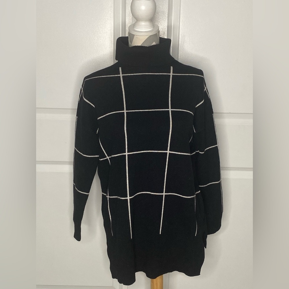 La Chapelle Small Turtleneck